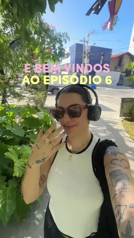 ✨ O MAIOR GLOW UP DA MINHA VIDA - episódio 6 ✨ Uma das coisas que eu mais estava ansiosa: as unhassss aaaaaaaaaaaa!!! Estava fazendo a contagem regressiva junto com @JOJO NAIL ART ✨ para fazer a arte das unhas no casamento e como sempre ela superou todas as minhas expectativas.  #glowupcasamento #GlowUp #noiva #glpwupnoiva #wedding 