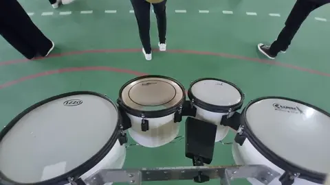 BMPC chegou! relevem os erros... reger do meio da banda é punk kkk #marchingband #bandadeguerra #bandamarcial #fanfarra #tenor #tenordrums #bamdamarcial #cadencia 