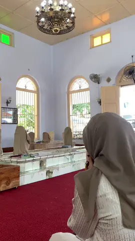 •Obat lelah adalah ziarah• Barokah kui ora kroso, nanging nyoto. #sapuropekalongan #makamsapuropekalongan #fyp #allahummabarik 