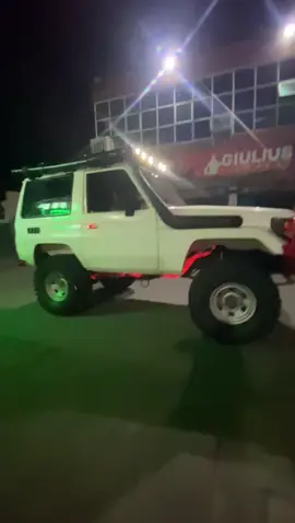 EL😎MACHITO💨LIMITANDO🚀EL🇻🇪VIRAL🍀. #fdy #paratiiiii #toyota #landcruiser #machito #4x4 #4x4offroad #taladro4x4 #toyota4x4 #machito4x4 #rustico4x4 #venezuela4x4 #taladro #fulltoyota #official #offroad #venezuela🇻🇪 #viral #fdyツviral #🦍🇻🇪 #🇻🇪 @Ramon Montilla 