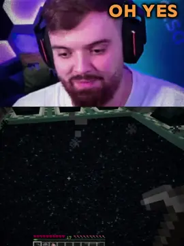 Ibai vs Ender Dragon🧐 #ibaillanos #enderdragon #ibai #parati #fyp #humor #meme #clips #clipsdetwitch #twitch #viral #edit #Minecraft #gaming #gamer #salseo #epico 