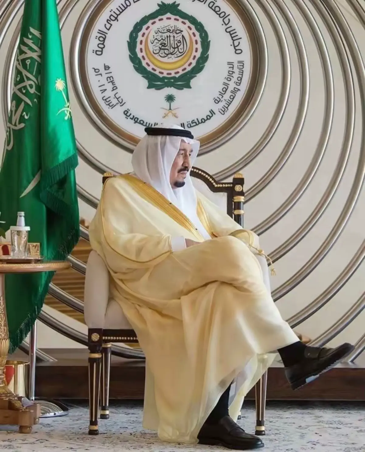 جلسة الحكام ❤️ الله لا يخلينا  #الملك_سلمان_بن_عبدالعزيز #آل_سعود #السعودية #ksa🇸🇦 #kingsalman 