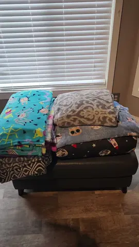 vacuum storage bags with electric pump. #vacuumbags #storage #bags #vacuum 