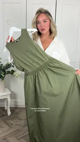 styling a supermarket dress @TuClothing 👏🏻  #highstreetfashion #supermarketfashion #midsizefashion 