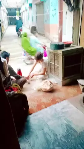 #abudhubi🇦🇪uae♥️♥️🇵🇰 #abudhubi🇦🇪uae♥️♥️🇵🇰 #musafar✈😭💔 #