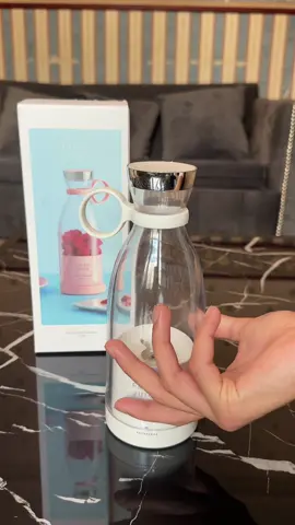 Portable Blender! #portableblender #freshjuiceblender #blenderbottle 