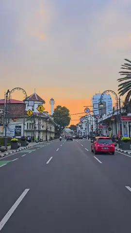 jangan takut jatuh cinta di bandung #bandung #bandungvibes 