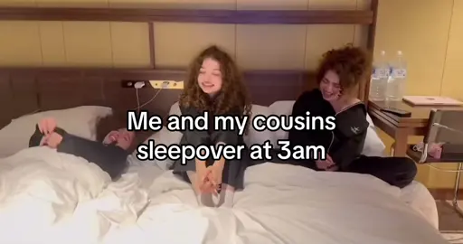 #fyp #kalogerassisters #kalogers #twinsisters #relatable #funny #cousins #3am #soccertiktok #viralvideo #anthony #music #humor #ronaldo 
