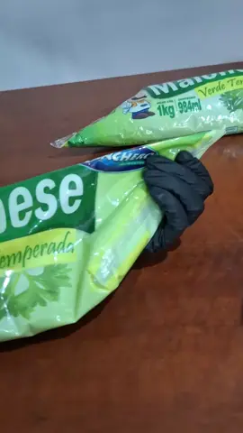 Maionese verde de 1 QUILO, link nos comentários! #maionese #maioneseverde #molhodealho  #lanche #lanchonete #molho 
