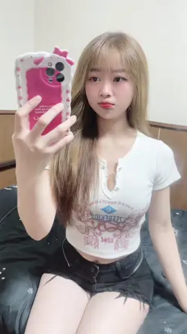 Anh có hứa bên em hông