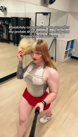 Im kiDDING…😏 #gymmemes #GymTok #gymgirl #Fitness #workout 
