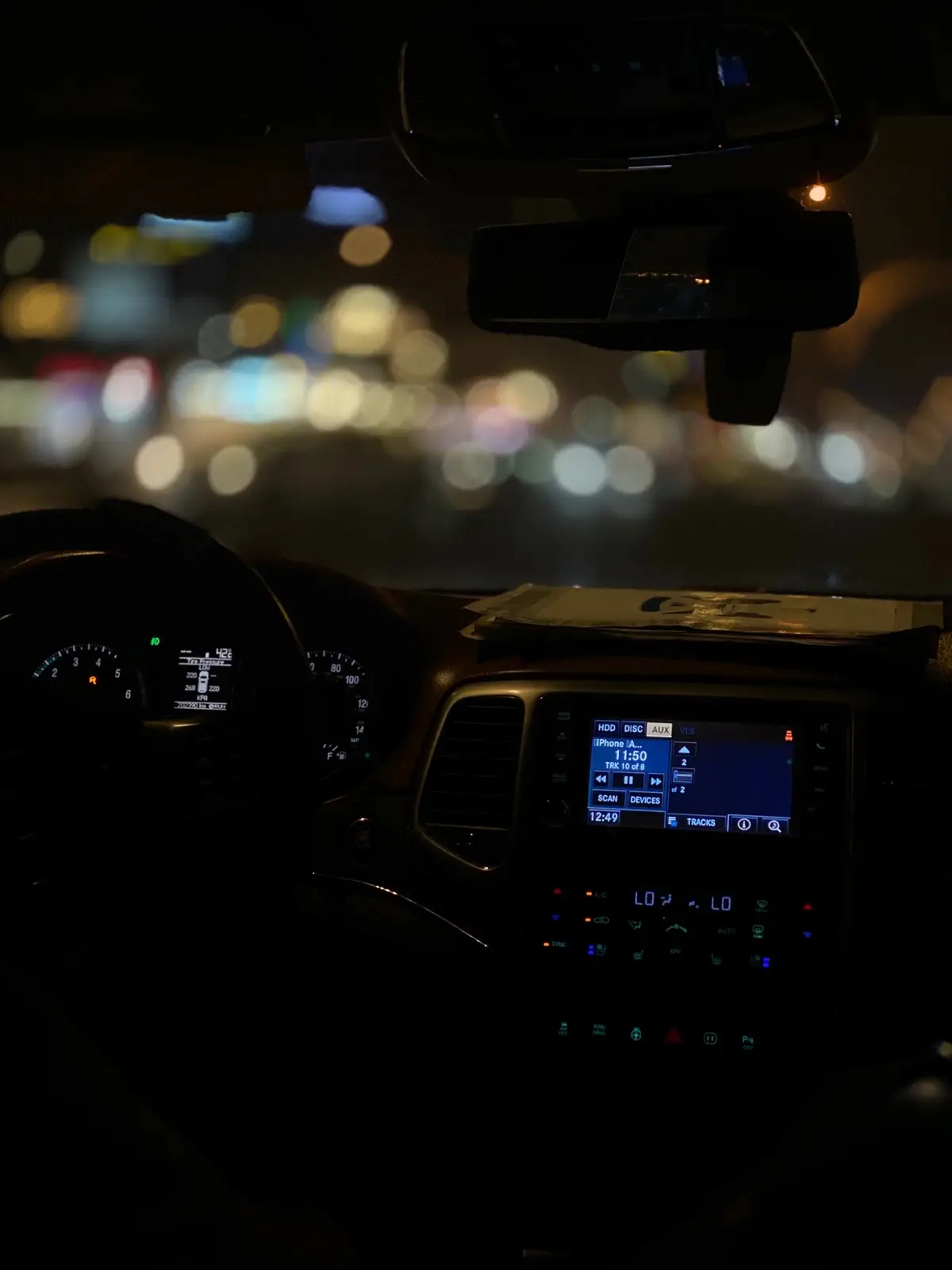 #تصويري_احترافي_الاجواء👌🏻🕊😴 #تصوير_ليلي #تصوير_سيارات #تصويري #✨ #🌃 #ليل #بغداد #العراق #ترند #مشاهدات #اكسبلور #🤳🏻 