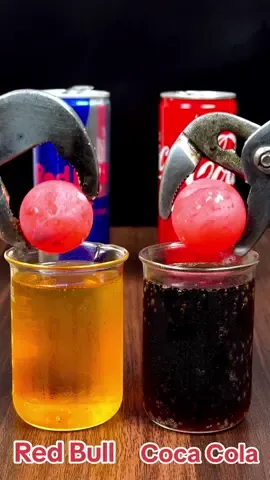 1000°C RHCB vs RedBull + Coca Cola 🍺😱 #satisfying #experiment #science #asmr #redhotballvs #redbull #cocacola #fyp #usa 