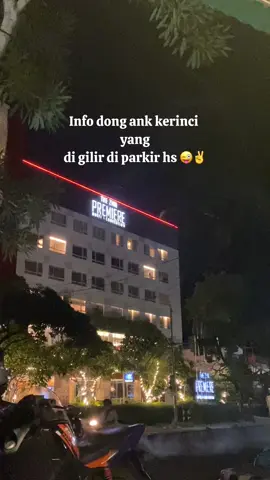Secewa itu aku nya, sekedar konten ✌️#party #dugem #padang #fypシ #katakata 