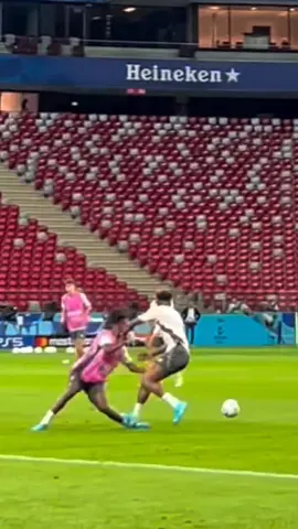 Camavinga 🤕 #camavinga #fyp #tchouameni #eduardocamavinga #footballtiktok #foryou 