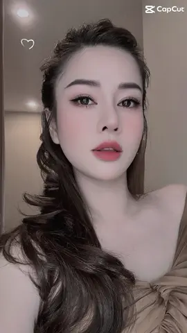 khi tâm hồn bạn trở nên lạnh lùng và bạn sống 1 mình ánh mắt bạn sẽ càng trở nên kiên định