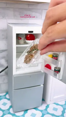 Tiny cooking: spaghetti & meatballs recipe 🍝 get tiny kitchen and cookwares at realminiworld.com #asmr #minibaking #tinybaking #ちびめし #ミニチュアフード  #ガチャガチャ #ミニチュア #minicooking #tinyfood #miniaturekitchen #minibaking 