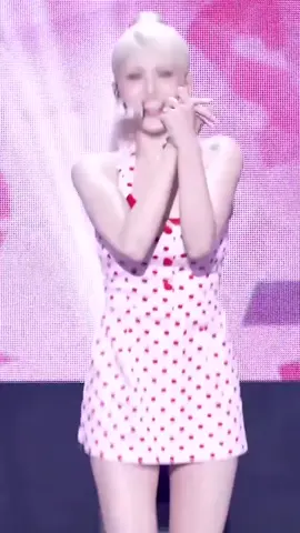 Somi#music #xuhuong #beautiful #fancam #giaitri #dance #dancer #idol #kpop 