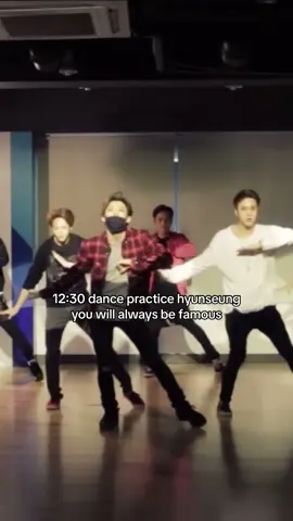 the way you can see every move clearly,, he’s such a clean and sharp dancer #janghyunseung #hyunseung #장현승 #현승 #troublemaker #트러블메이커 #beast #b2st #비스트 #1230 #12시30분 #열두시삼십분 #time #fyp #foryoupage 