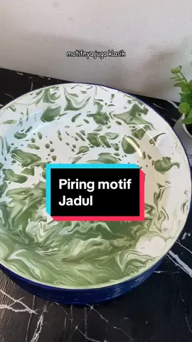 Piring motif jadul 😍 #piringjadul #piringblirik #piringklasik #piringenamel 