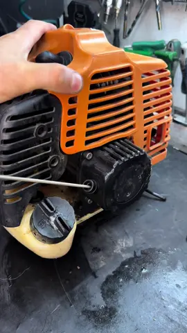Sparkplug #motocoasa #secrets #chainsawman #learnsomethingnew 