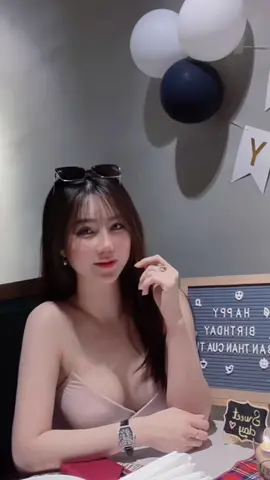 Bán đi nỗi buồn #camhongdt3004 #trending #foryou #fyp #gáixinhtiktok 