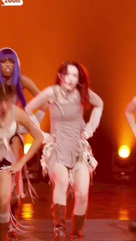 Gabi fancam | The dance 😭 #fyp #KPop #gabi #blackswan #rollup #fancam 