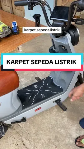 KARPET SEPEDA LISTRIK - motopad27 pijakan kaki alas karpet sepeda listrik uwinfly df7 / df8 / exotic / pacific / Goda / United / Selis bahan full karet #karpetsepedalistrik #karpetalaskaki #karpetsepedalistrikmurah 