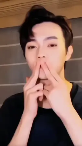อร๊ายยยโดนจุ๊บ คิดถึงว้อยยยย #สวีข่าย #คลั่งรักสวีข่าย💜🧡 #ฟีดดดシ #ดาราจีน🇨🇳 #许凯 #สวีข่ายxukai #เทรนด์วันนี้ #xukai许凯 #xukai #alasoxukai #ผู้จีน #เปิดการมองเห็นเถอะ #สวีข่ายxukai许凯 