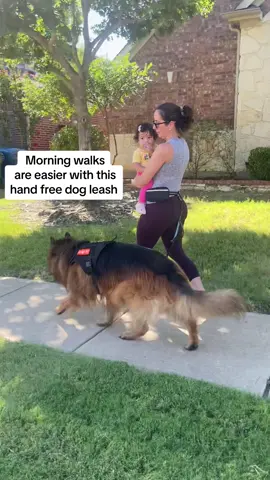 This hand free dog leash made our crazy morning walks way easy. 🐕❤️🧡.                                                   With the baby and the stroller was a struggle to walk 20 minutes at least, but now with this dog leash we are hands free 🐾🐕🏃‍♀️.                                #gsd #gsdoftiktok #dogs #dogtok #fypage #viral #fypシ゚viral #fyppppppppppppppppppppppp 