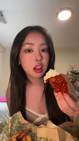 eat wingstop with mee :3#mukbang #wingstop #먹방 