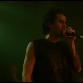 Valora, ama y adora, mientras puedas hazlo Ahora es la mejor hora para ese cambio Sal a dar importancia a esa insignificancia universal De tiempo y espacio en el sistema solar que llaman vida...  #canserbero #canserberoporsiempre #paratii #foryoupage #elprimertrago 