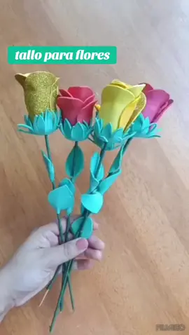 Como hacer tallo para flores de papel o goma eva #manualidades 