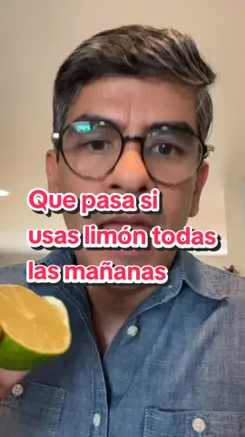 El limón es rico en potasio y vitamina C lo que permite que sea hidratante.  Muy bueno para quien tiene el intestino resecado.  #intestino #estreñimiento #limon #vitaminac 