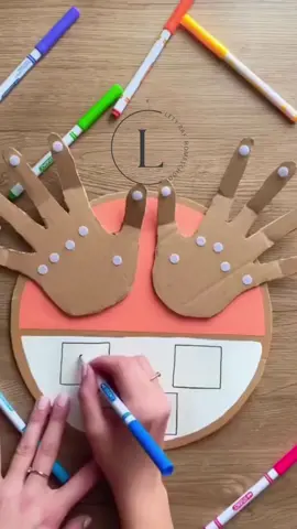 🎨🧠 Learning addition has never been so much fun! 🎉 Today I'm showing you how to create manipulatives with cardboard, tape, and colored paper so your little ones can enjoy learning. 💡💪 Super easy to make at home and perfect for little hands! 🙌🎉 Who said math couldn't be creative? 🎨✨ #FunLearning #MathAtHome #Homeschooling