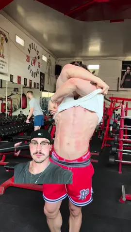 Day 2 getting back in shape #motivational #Fitness #fit #motivationalvideo #fulldayofeating #jackeditalian #marcospasiano #skincaretips #mensfashion #cutting #greenscreenvideo 