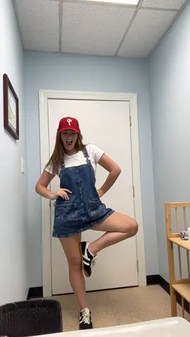 PHILS GAME FIT⚾️❤️