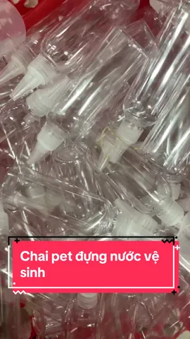 Chai pet đựng nước vệ sinh nắp nhọn#fyp #xuhuong #sacdep #reviewlamdep #eyelash 