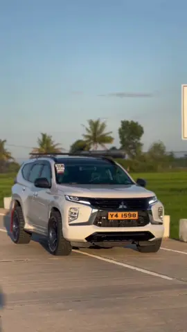 Slow vehicles use right lane. #fyp #viral #aztech #commonrail #tuned #xy #aztech #datatec #monterosport #toyo #bpremapecuphilippines💨🇵🇭 #raidmudflaps 