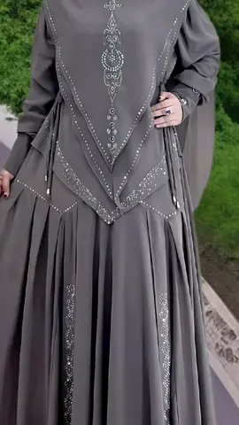 Gamis sayri set hijab model rempel kiri kanan #gamissyar'iwanita #gamisset #gamismodel #gamiscantik #gamiskekinian #gamismuslim #gamisfashion #berkualitas #premium 