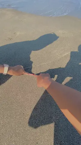 Lucu🤍 #beach #karangpapak #pantai #garut #ayang #sayang #couple #trendbucin #Love #withyou 