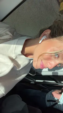 Airport dresscode is my fav ✈️