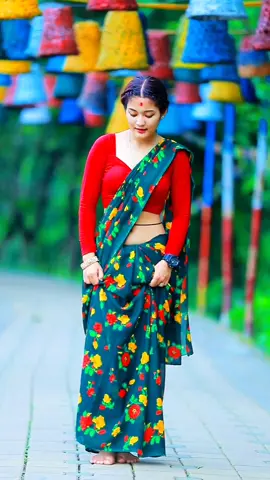 #ma parkhyko timrai aashai ly #(rani)🤭🌸🦚