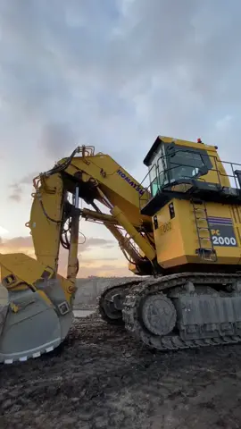 Sunrise tambang tidak pernah gagal😎.  #fypシ #foryou #storyanaktambang #tambangbatubarakalimantan #tulungagung24jam #tambanghitz #pamapersadanusantara #storytambang 