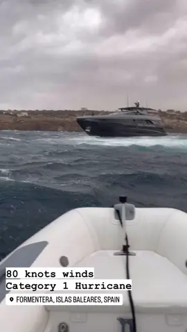 La Tormenta de ayer en Formentera vivida desde el mar. 📷💙 . #zaragoza #dstylezgz #dstylezaragoza #zgz #aragon #igersaragon #zaragozaturismo #enjoyzaragoza #zgzciudad #zaragozacentro #pilares2023 #daviddstyle #pilares2024 #pilares2025 #heraldodearagon #fiestasdelpilar2024  #zaragozadstylezgz #zaragozadstylezaragoza #zaragozasigueadstylezgz #zaragozaendstylezgz #sigueadstylezgz #turismodstylezgz #pilaresdstylezgz #museosdstylezgz #cafesdstylezgz #baresdstylezgz #debarescondstylezgz #photodstylezgz #streetphotodstylezgz 