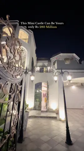Fully Furnished Mini Castle 🏰 #luxury #homedecor #interiordesign #architecture #realestateinvesting #designer #foryou #foryoupage #viral #decor #dreamhome #castle #luxuryhomes #houses #housesforsale #luxurylifestyle #housetour #foryoupage 