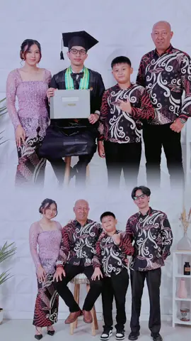 Wisuda Abg