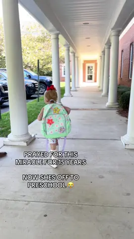 Ohh this mama is NOT well today!! 😭😭