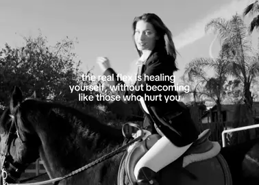 #yslmercedes #foryou #bellahadid 