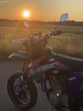 #geongns300 #geon #kovi #kovimax300 #lifansr220 #lifan #lifancityr200 #spark #vaiper #лифан #спарк #вайпер #мотосезон2024 #славаукраїні🇺🇦🇺🇦🇺🇦